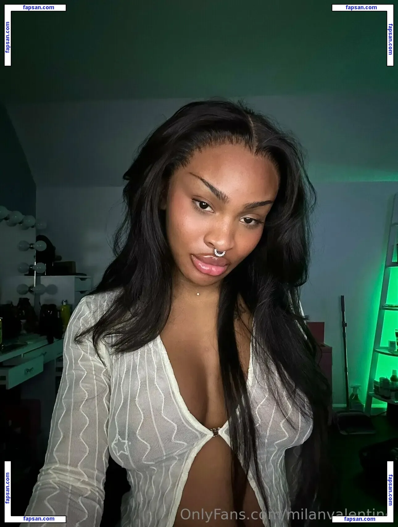 milanvalentine nude photo #0159 from OnlyFans