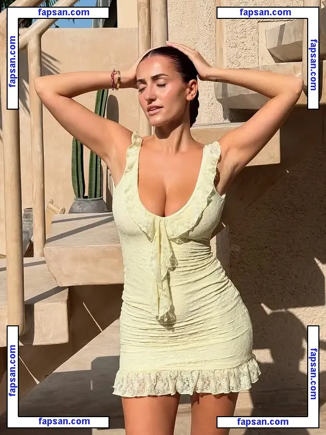 milaruby nude photo #0021 from OnlyFans