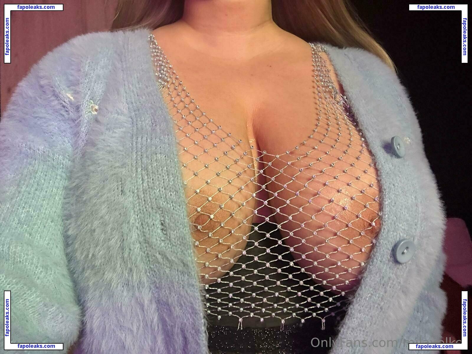 milavolker / volkermila nude photo #0042 from OnlyFans