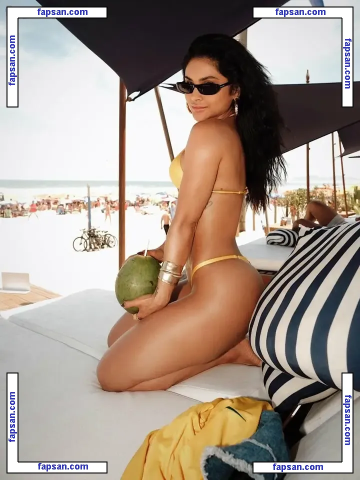 Mileide Mihaile nude photo #0005 from OnlyFans