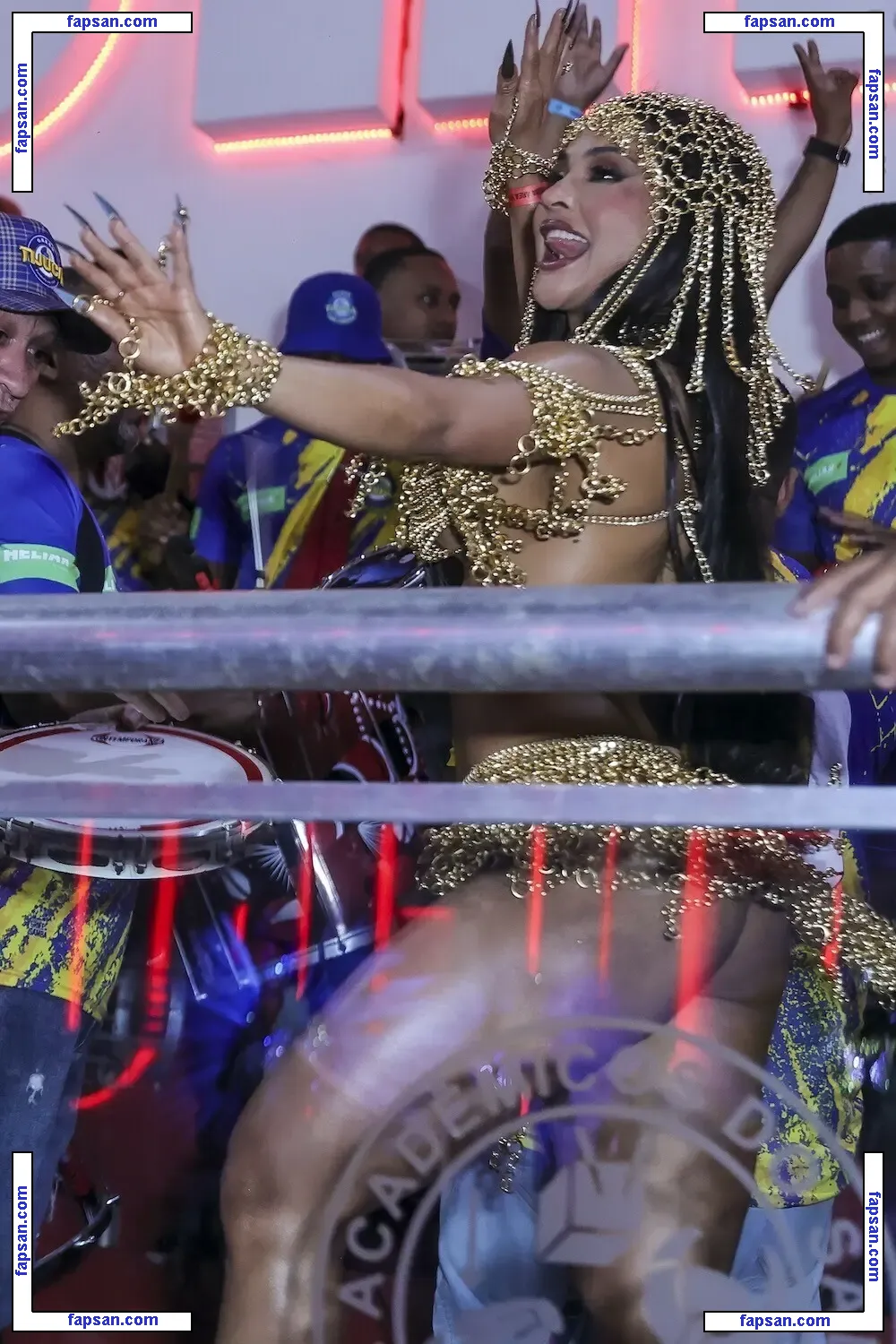 Mileide Mihaile голая фото #0012 с Онлифанс