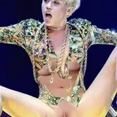 Miley Cyrus fakes nude #0008