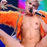 Miley Cyrus fakes nude #0017