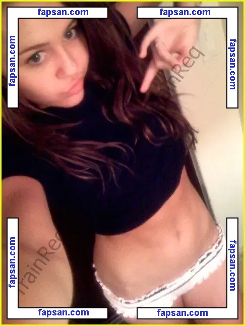 Miley Cyrus nude photo #0107 from OnlyFans