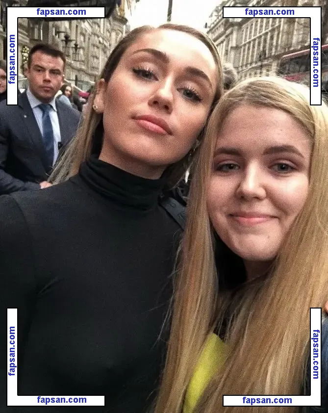 Miley Cyrus nude photo #0349 from OnlyFans