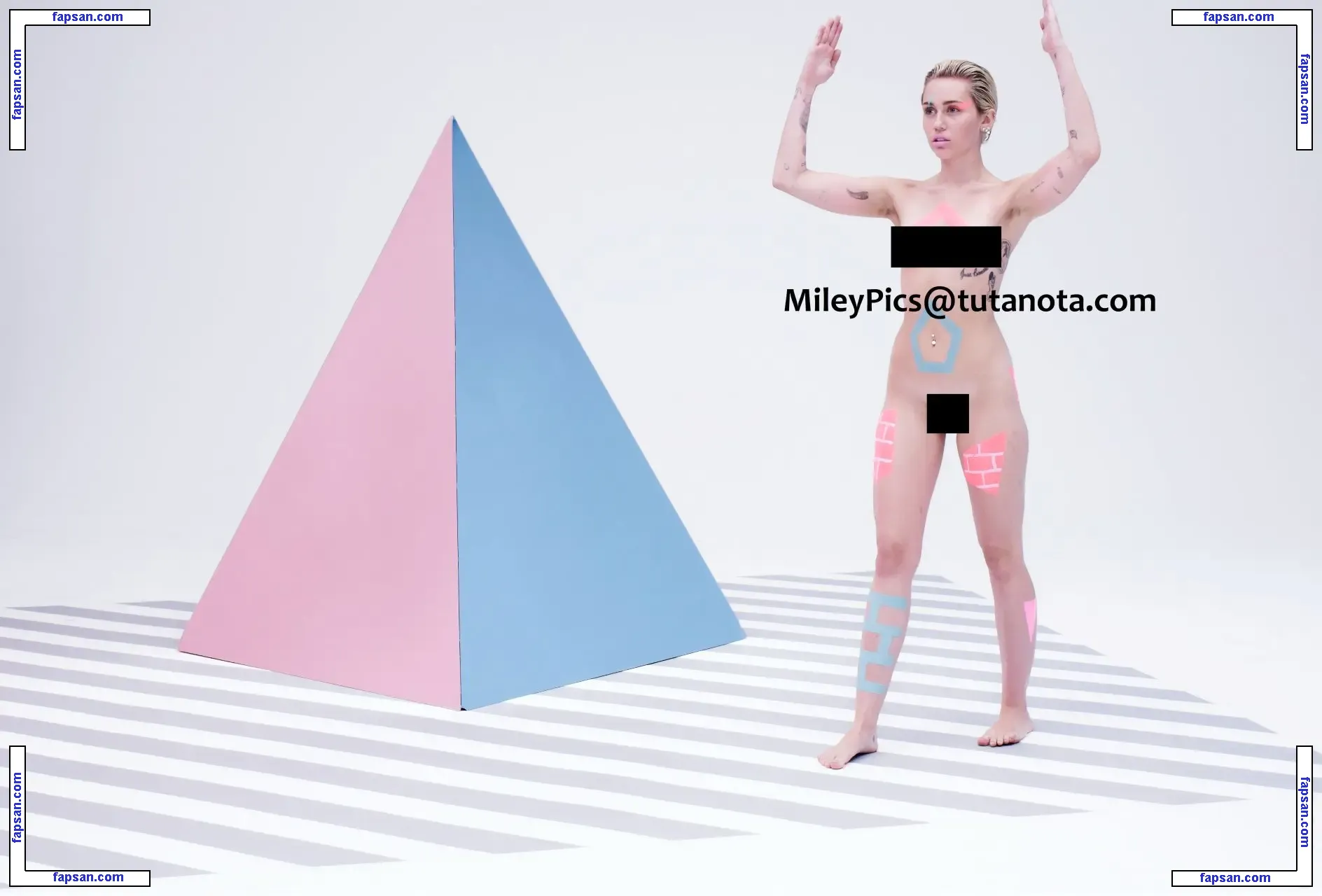 Miley Cyrus nude photo #0421 from OnlyFans