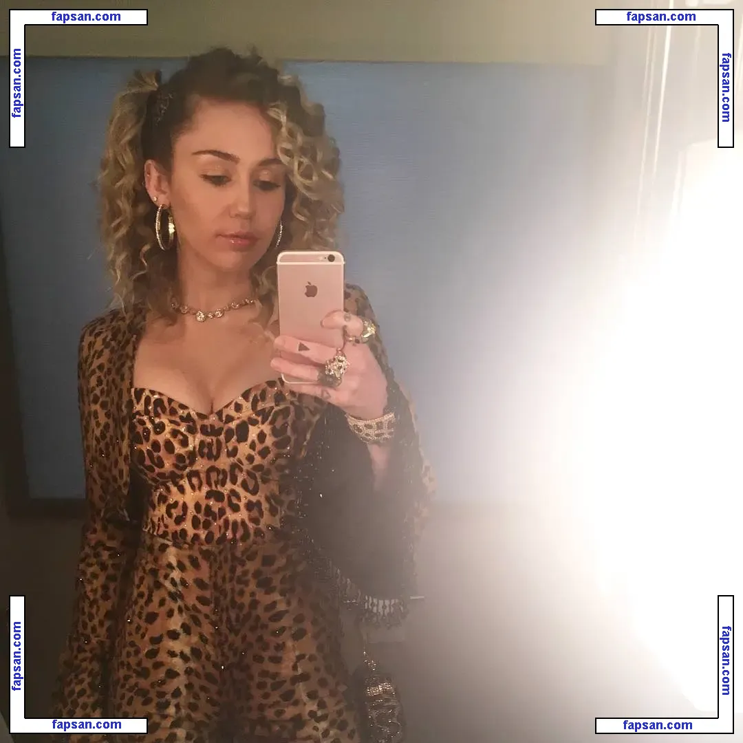 Miley Cyrus nude photo #0769 from OnlyFans
