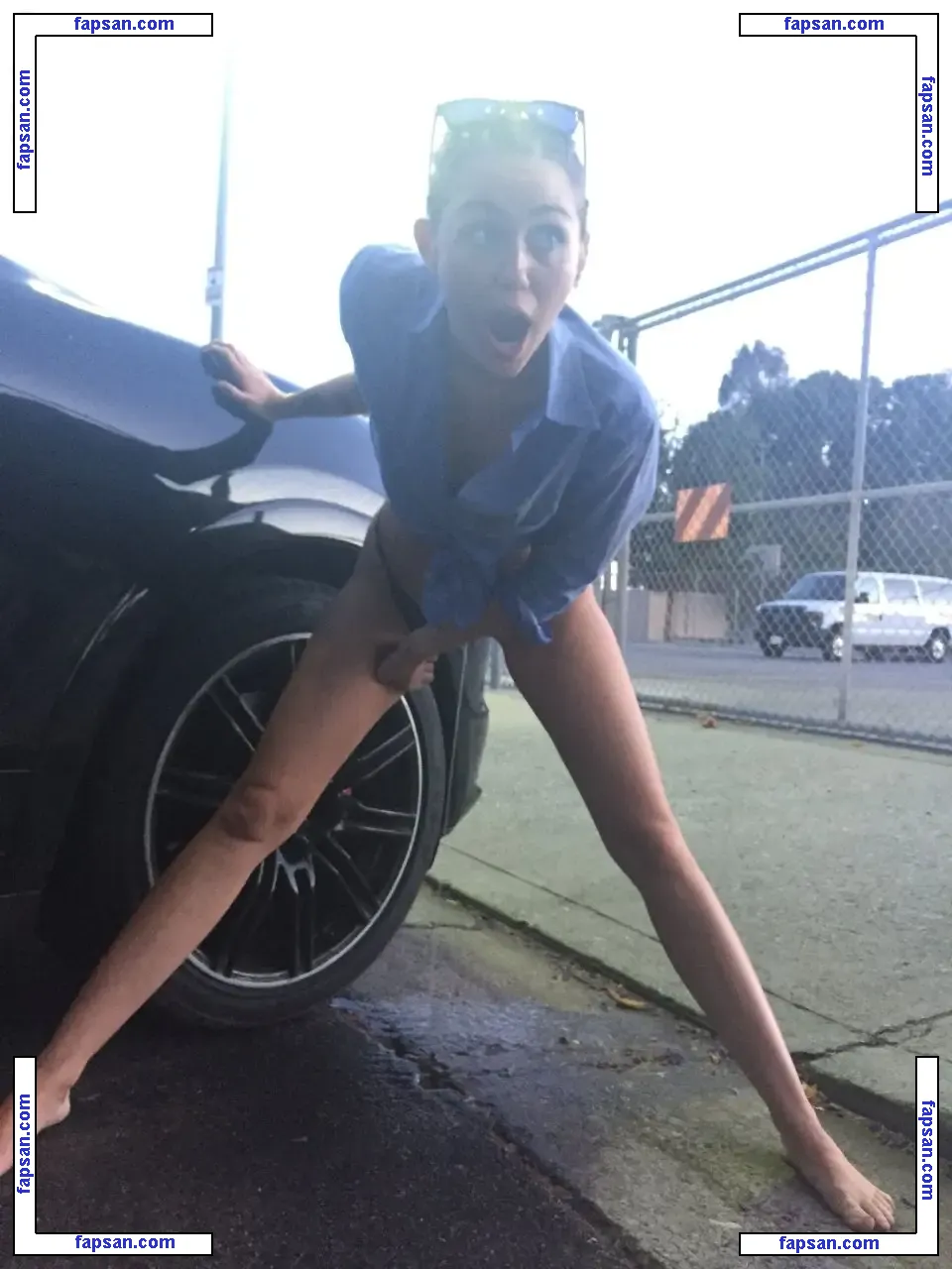 Miley Cyrus nude photo #0828 from OnlyFans