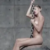 Miley Cyrus nude #0561