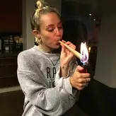 Miley Cyrus nude #0835