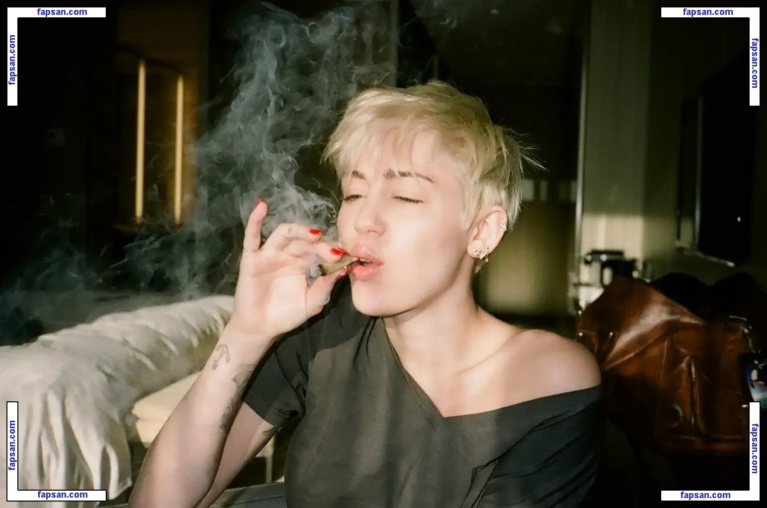Miley Cyrus nude photo #1035 from OnlyFans