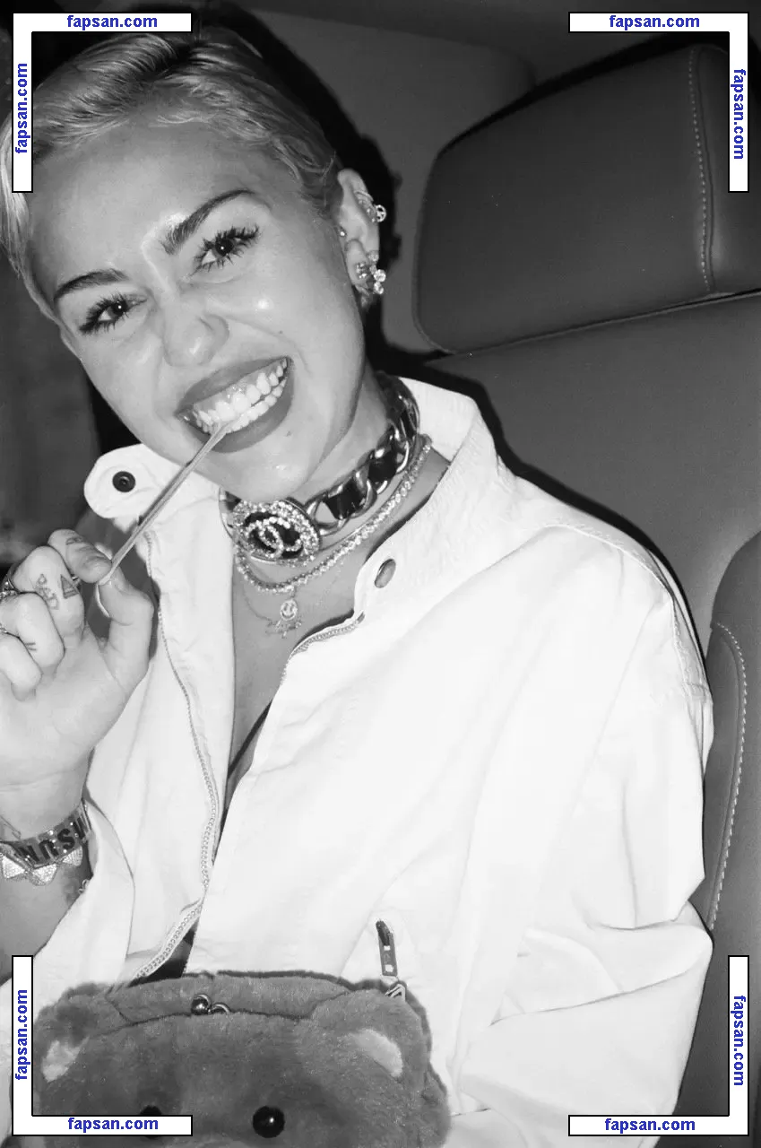 Miley Cyrus nude photo #1047 from OnlyFans
