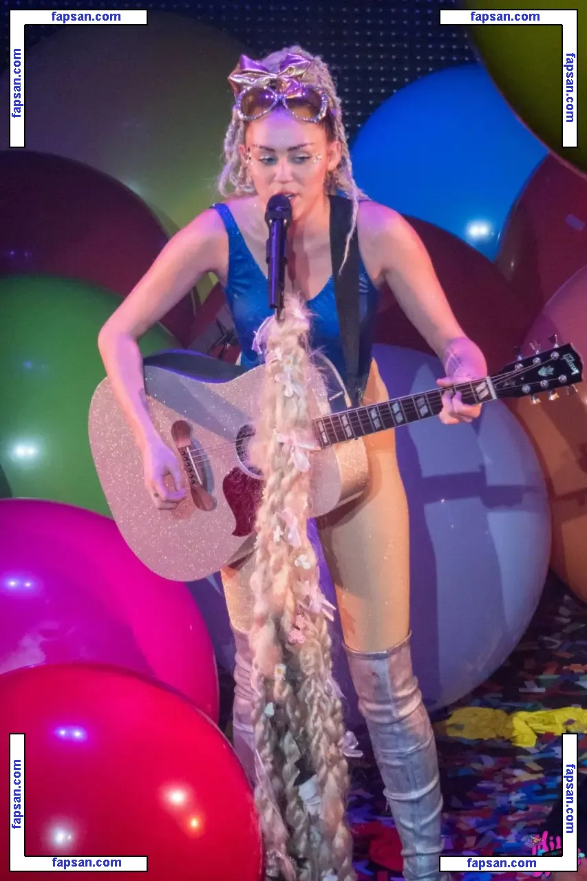 Miley Cyrus nude photo #1102 from OnlyFans