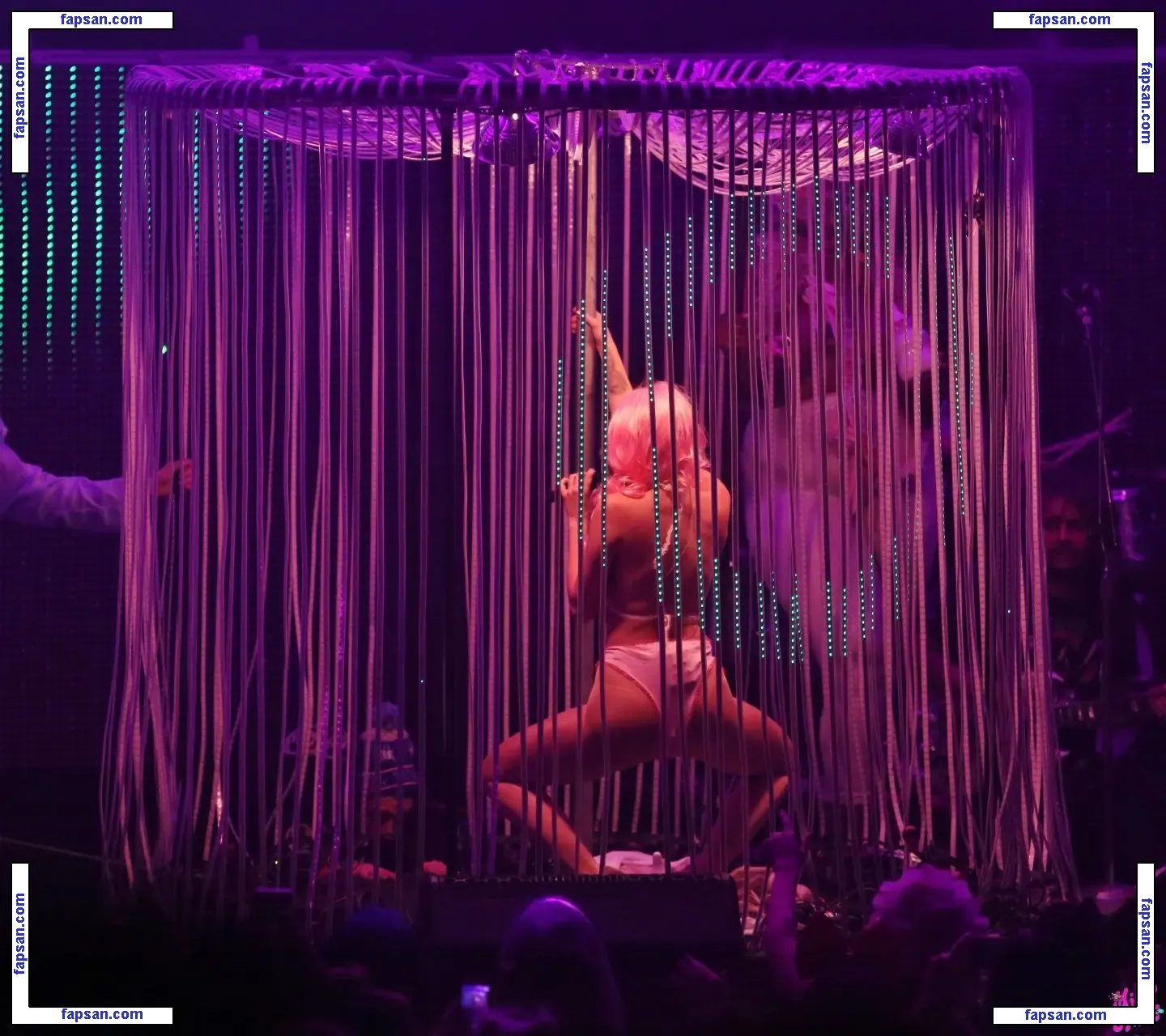 Miley Cyrus nude photo #1137 from OnlyFans