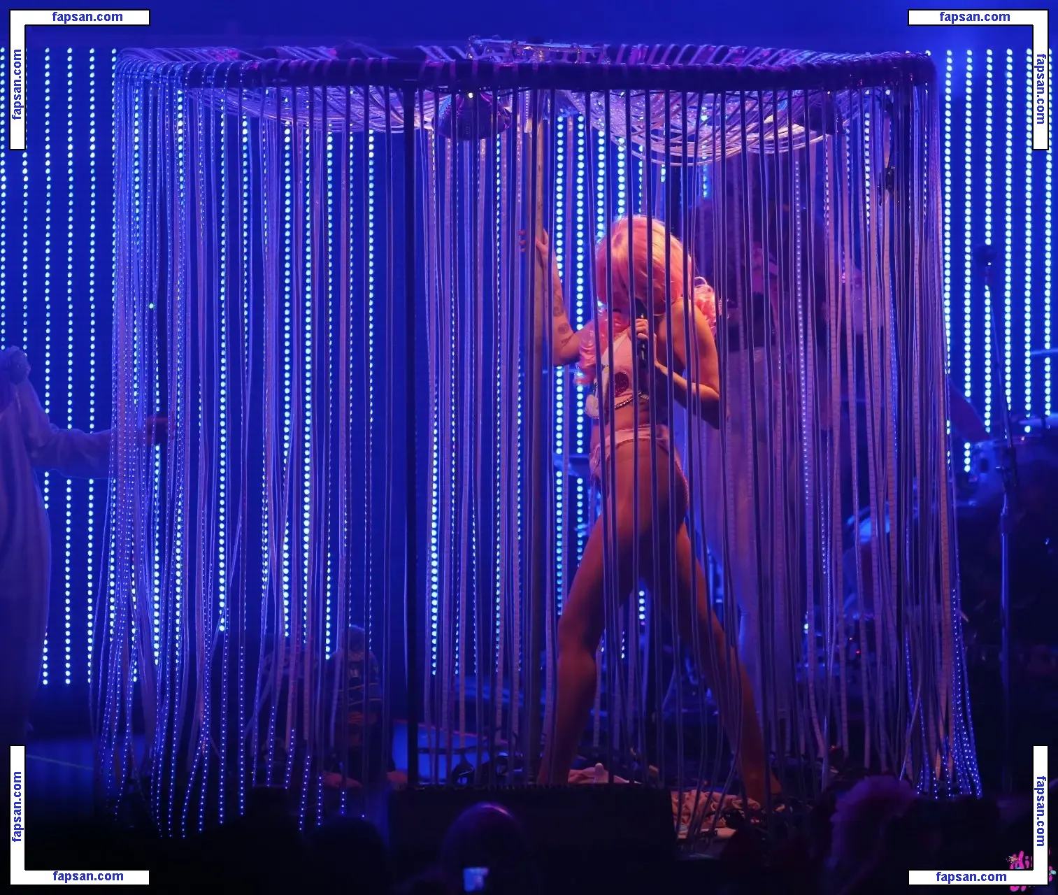 Miley Cyrus nude photo #1140 from OnlyFans