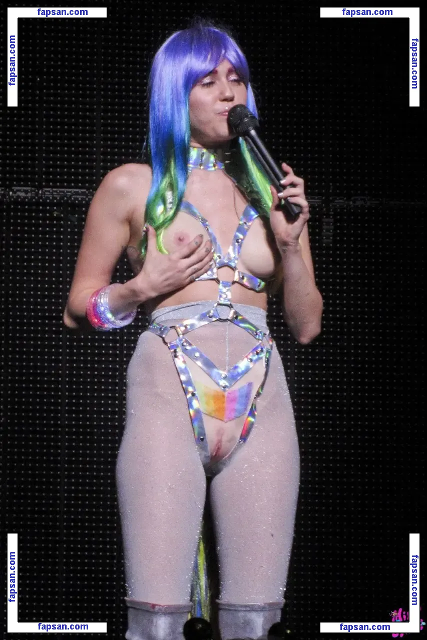 Miley Cyrus nude photo #1197 from OnlyFans