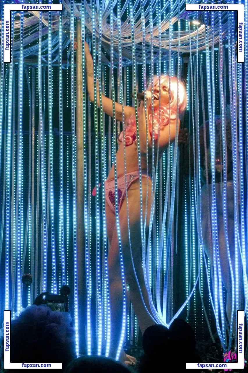 Miley Cyrus nude photo #1204 from OnlyFans