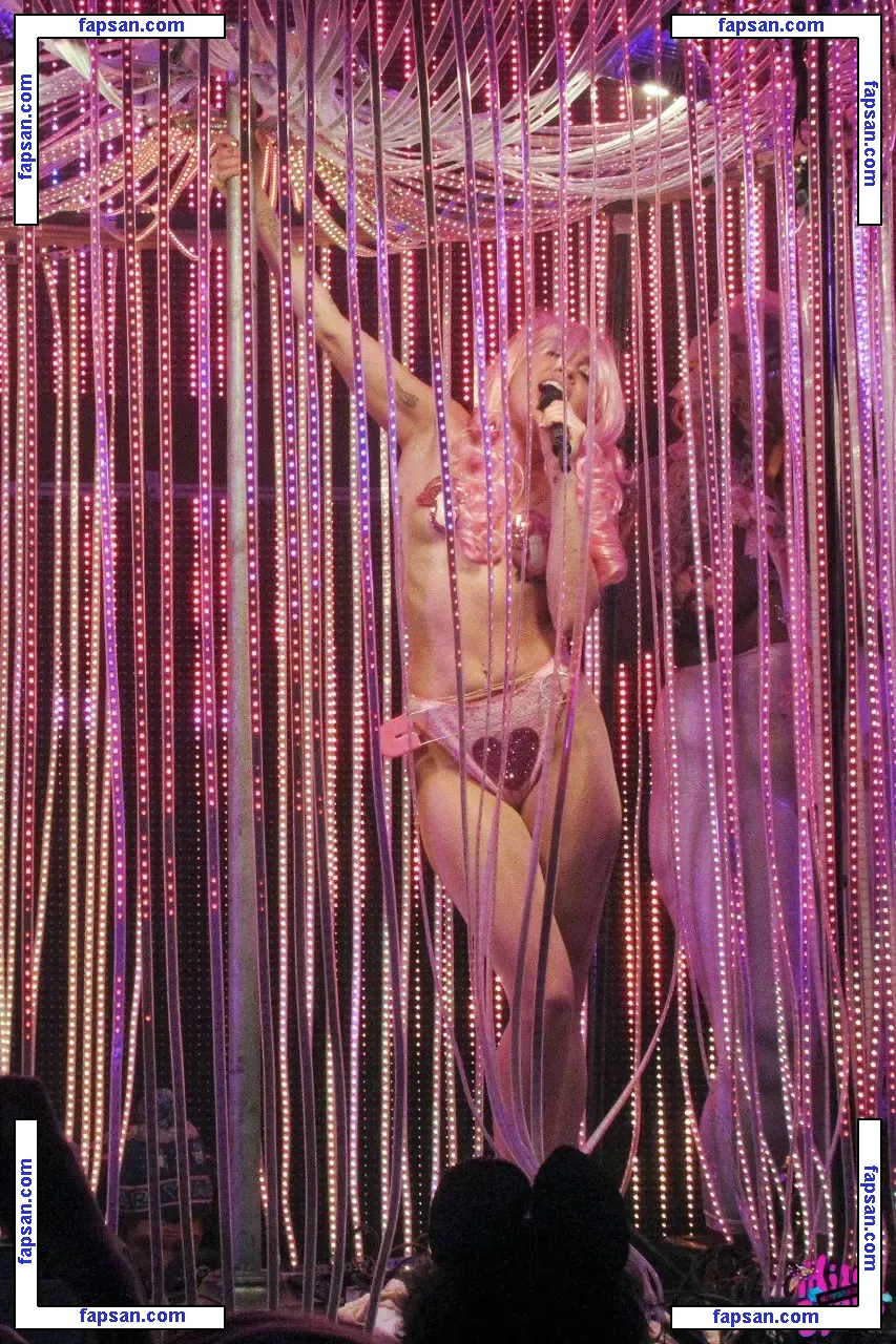 Miley Cyrus nude photo #1205 from OnlyFans