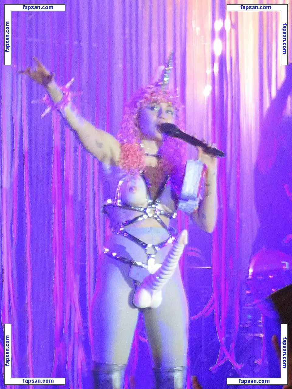 Miley Cyrus nude photo #1266 from OnlyFans