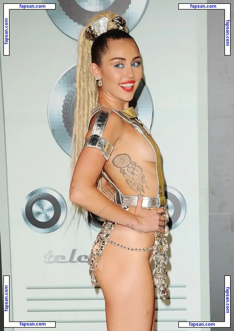 Miley Cyrus nude photo #1463 from OnlyFans