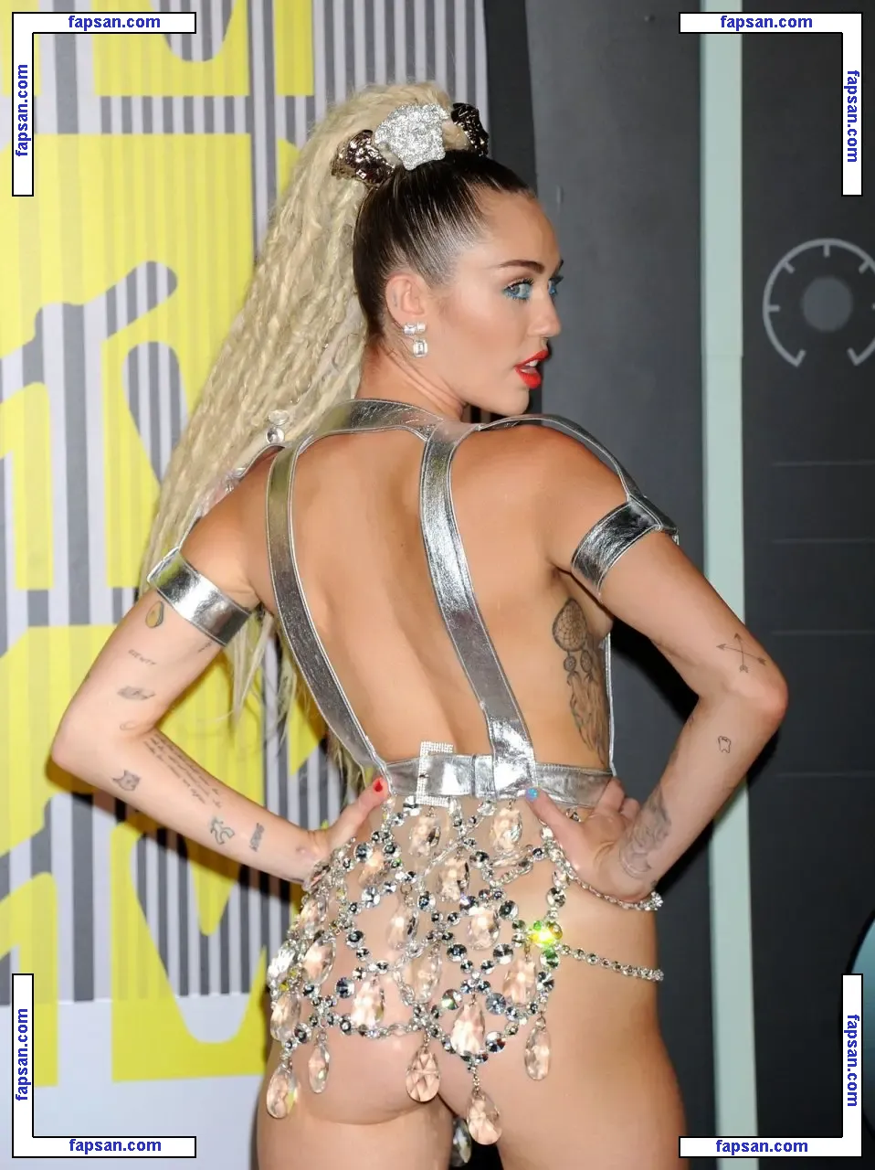 Miley Cyrus nude photo #1492 from OnlyFans