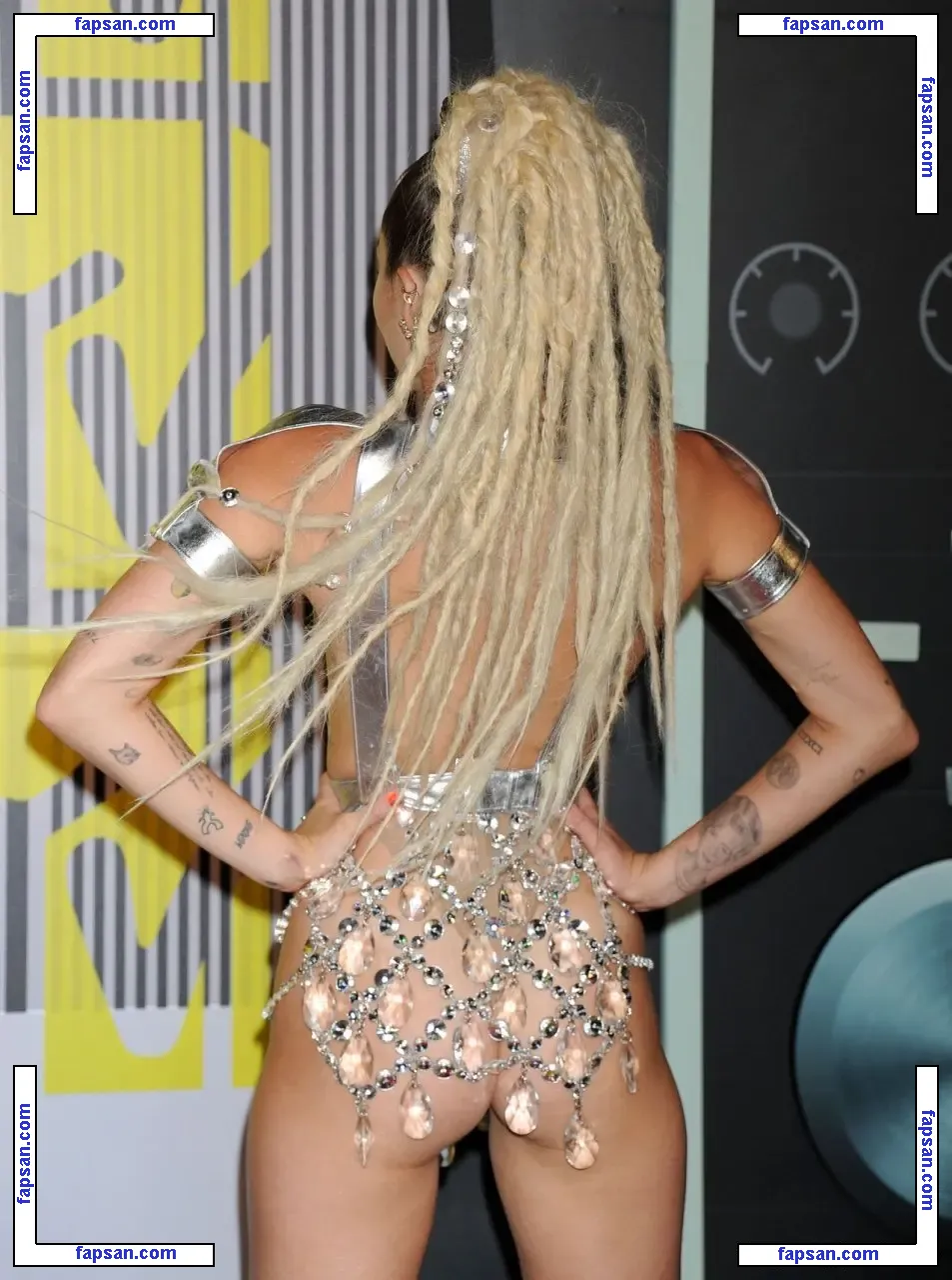 Miley Cyrus nude photo #1497 from OnlyFans
