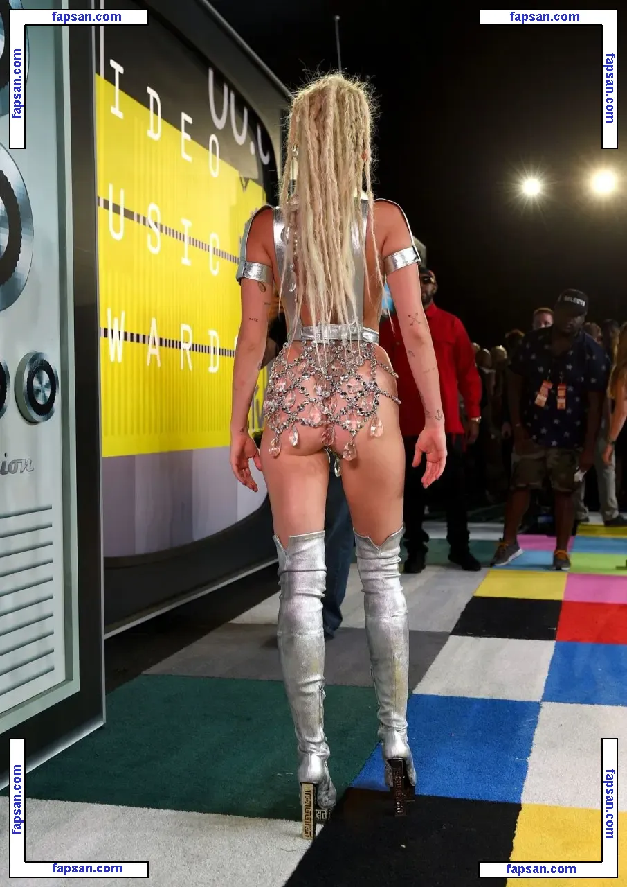 Miley Cyrus nude photo #1537 from OnlyFans