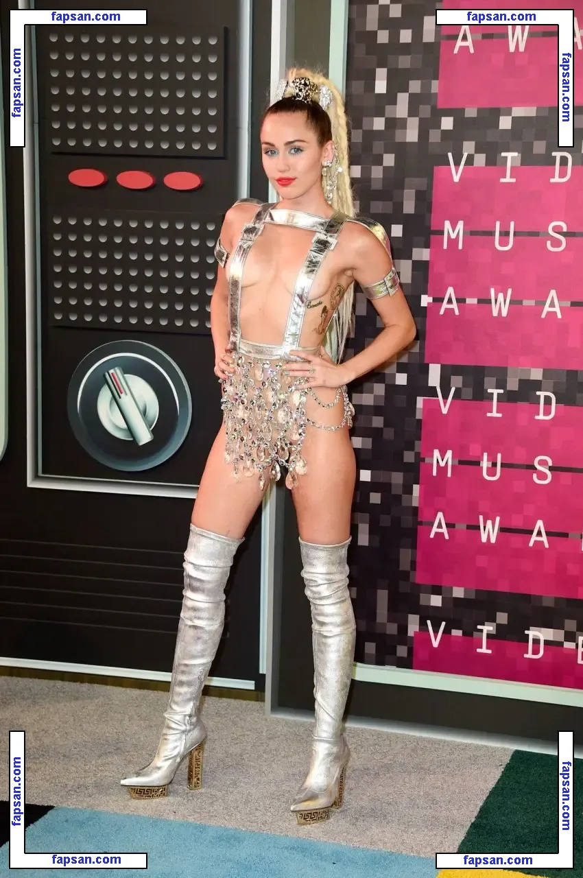 Miley Cyrus nude photo #1578 from OnlyFans