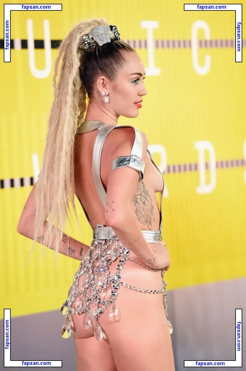 Miley Cyrus nude photo #1585 from OnlyFans