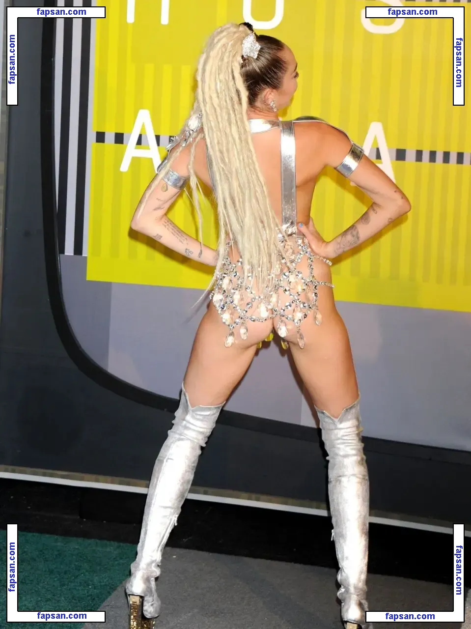 Miley Cyrus nude photo #1604 from OnlyFans