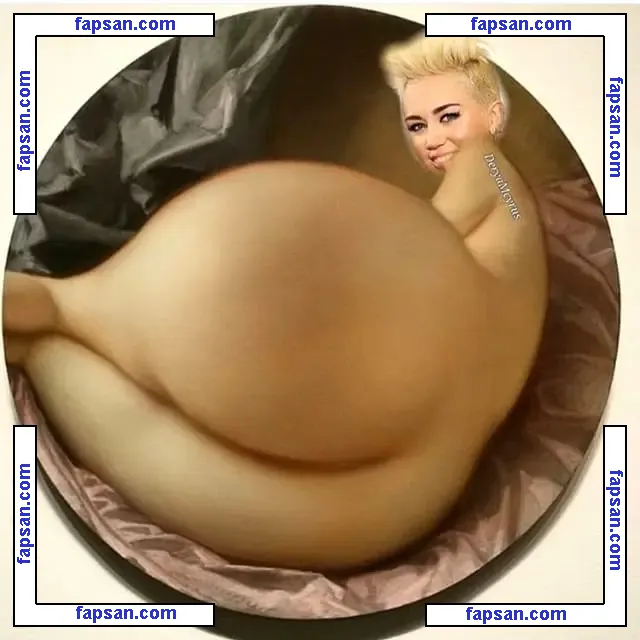 Miley Cyrus nude photo #1660 from OnlyFans