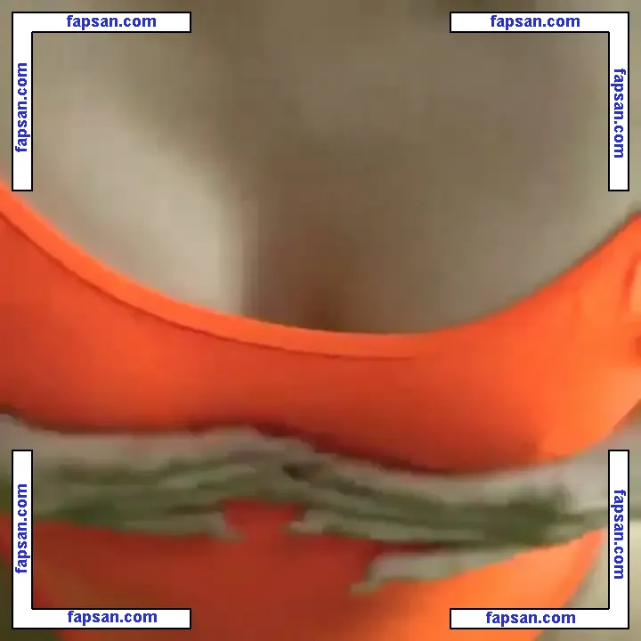 Miley Cyrus nude photo #1705 from OnlyFans