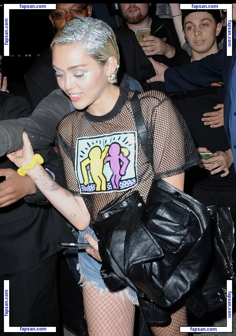 Miley Cyrus nude photo #1745 from OnlyFans