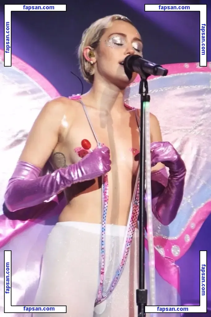 Miley Cyrus nude photo #1807 from OnlyFans
