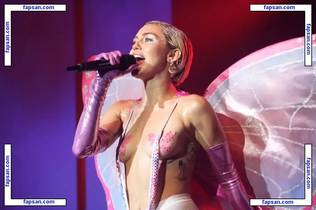 Miley Cyrus nude photo #1809 from OnlyFans