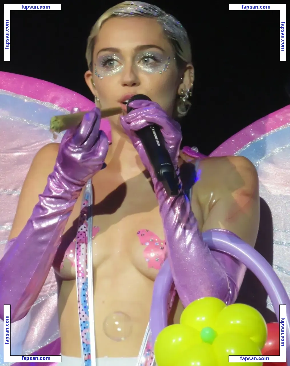 Miley Cyrus nude photo #1817 from OnlyFans