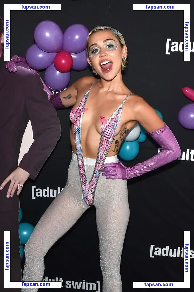 Miley Cyrus nude photo #1841 from OnlyFans
