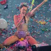 Miley Cyrus nude #1097