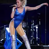 Miley Cyrus nude #1350