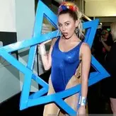 Miley Cyrus nude #1356