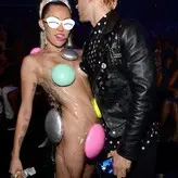 Miley Cyrus nude #1420