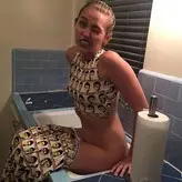 Miley Cyrus nude #1622