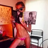 Miley Cyrus nude #1736