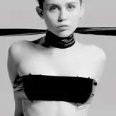 Miley Cyrus nude #1918
