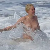 Miley Cyrus nude #1959
