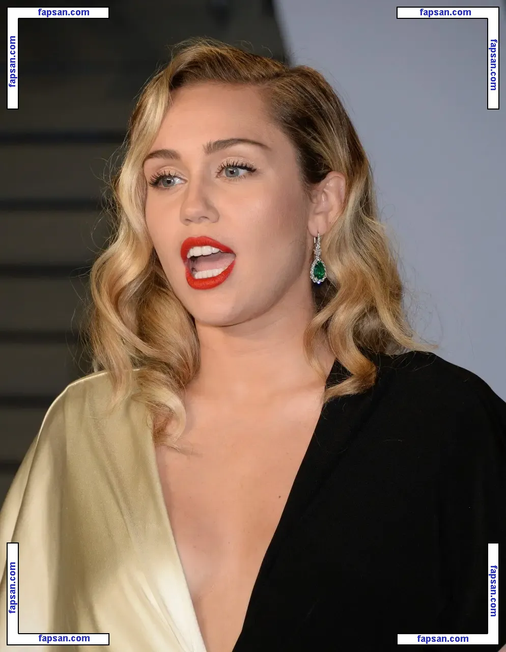 Miley Cyrus nude photo #2044 from OnlyFans