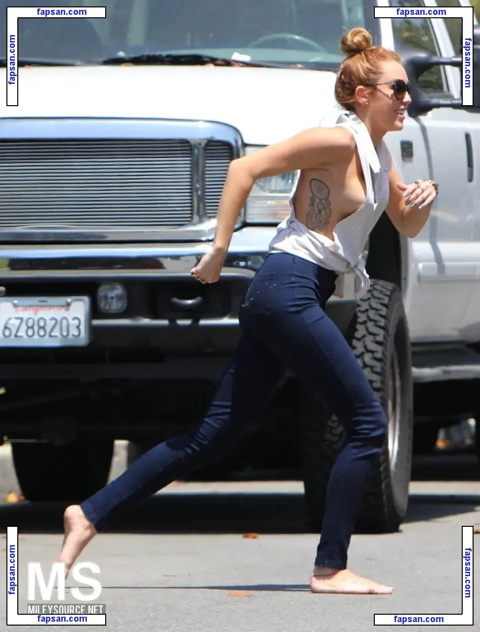 Miley Cyrus nude photo #2109 from OnlyFans