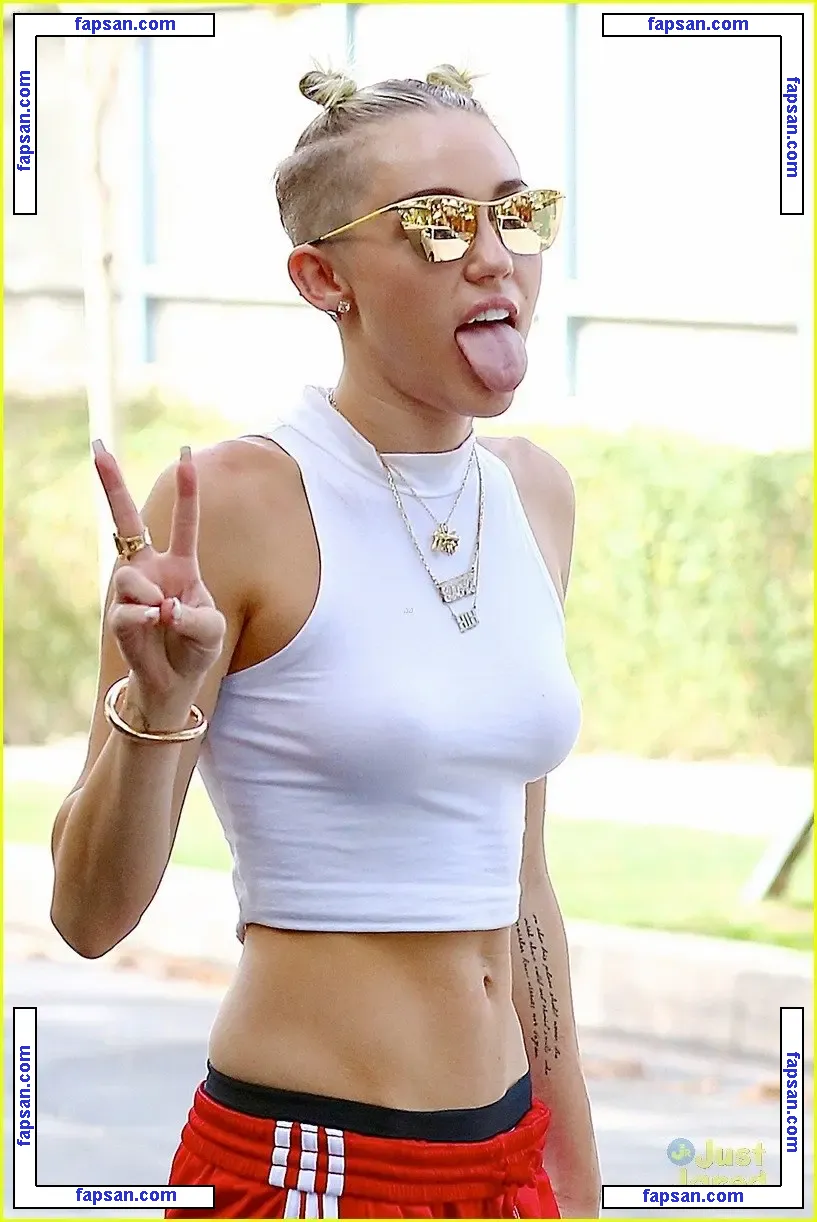 Miley Cyrus nude photo #2178 from OnlyFans