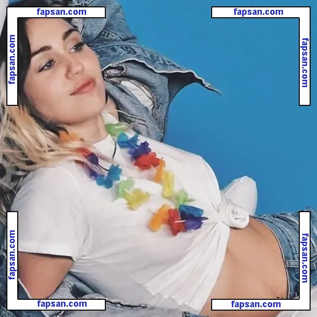 Miley Cyrus nude photo #2199 from OnlyFans
