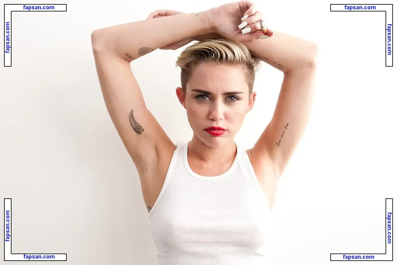 Miley Cyrus nude photo #2208 from OnlyFans